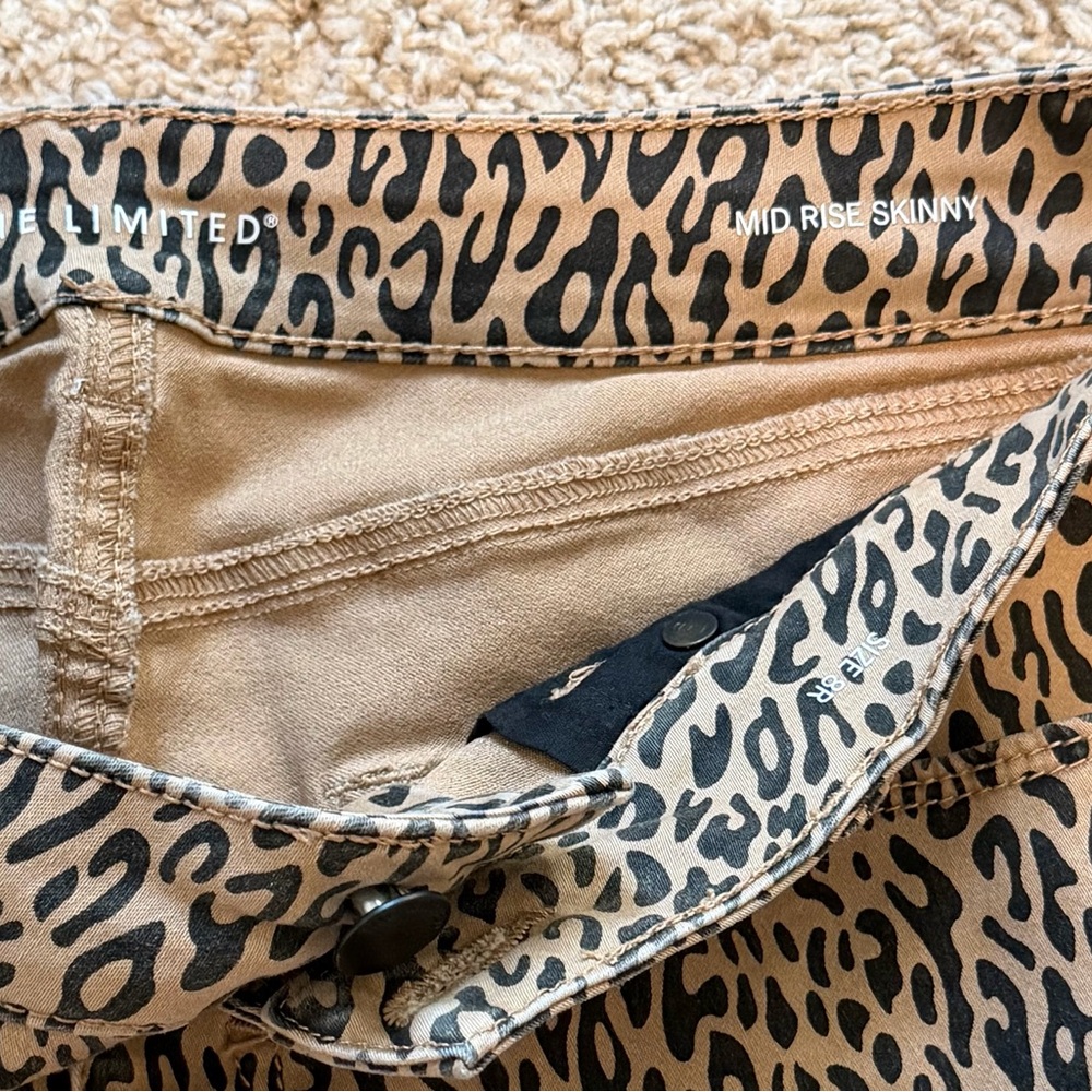 The Limited Women’s Size 8R Cheetah Leopard Animal Print Mid Rise Skinny - Picture 3 of 6